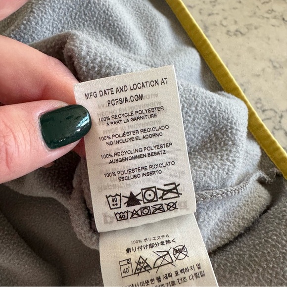 Patagonia Micro D Quarter Snap-T Pullover Sweatshirt - Gray - Picture 8 of 8